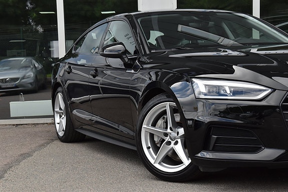 Audi A5 3 of 5