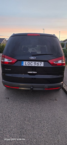 Ford Galaxy 4 of 5