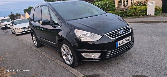 Ford Galaxy 3 of 5