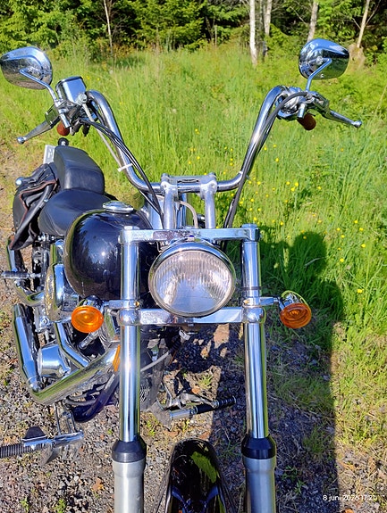 Harley-Davidson FXSTC Softail Custom 9 of 30