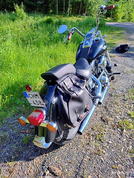 Harley-Davidson FXSTC Softail Custom 5 of 30
