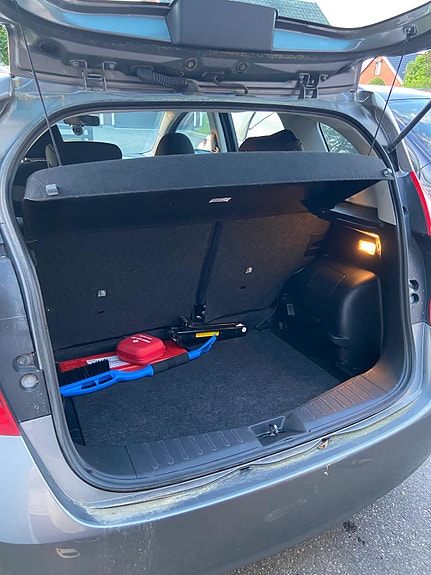 Nissan Note 7 of 13