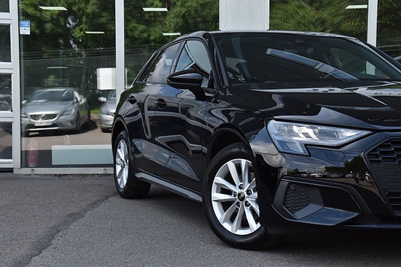 Audi A3 3 of 5