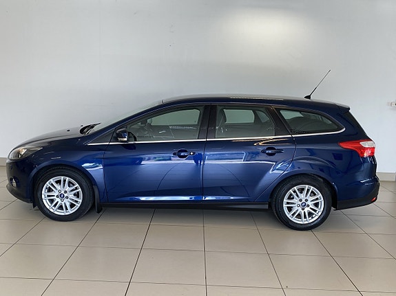 Ford Focus 2 of 5