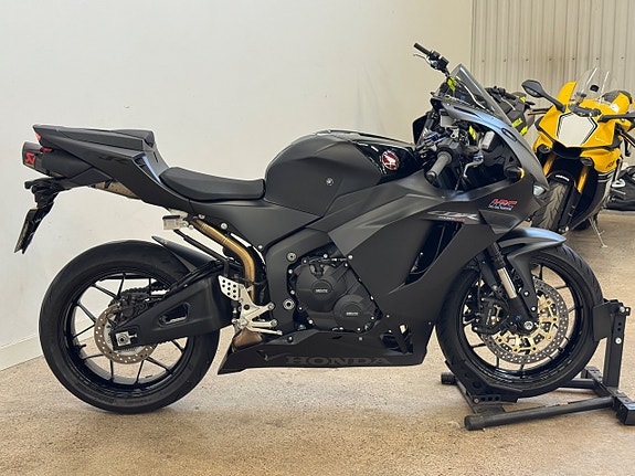 Honda CBR 600 RR Akrapovic hel. | QS | GB Racing | 121hk 3 of 5