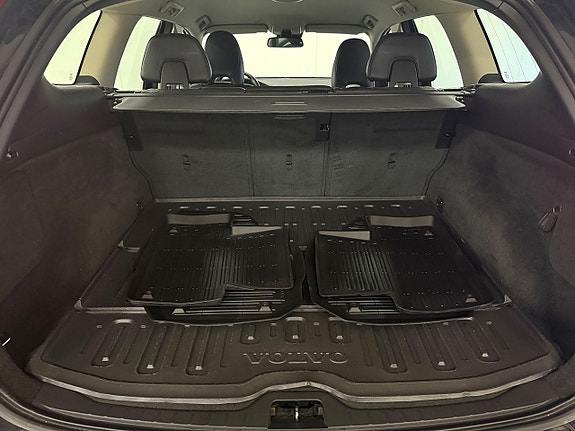 Volvo XC60 22 of 22
