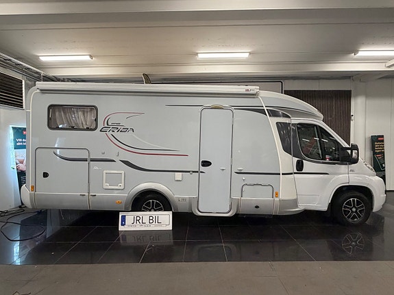 Fiat HYMER ERIBA 3.0 5804 mil Fukttestad UA Solceller Nybesiktigad