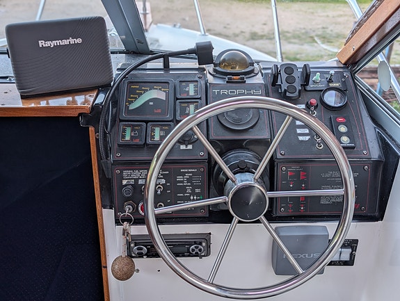 Bayliner Trophy 2459 - Rätt utrustning 5 of 5