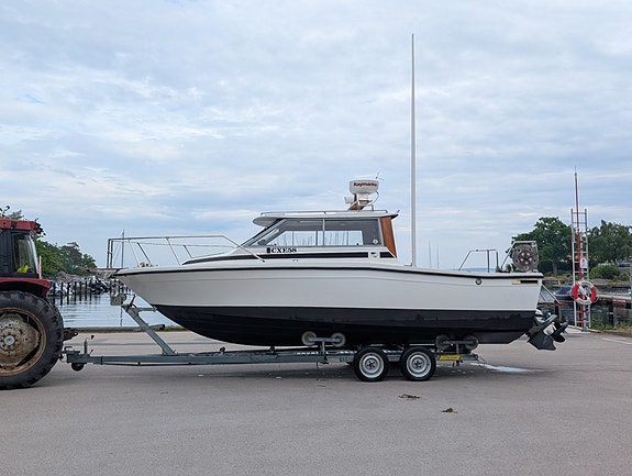 Bayliner Trophy 2459 - Rätt utrustning 6 of 6