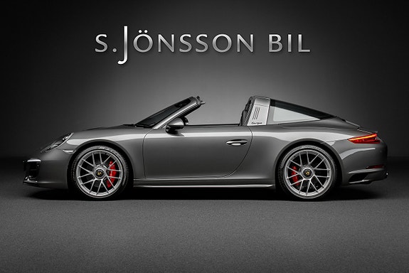 Porsche 911 Targa 4 GTS 4 of 5