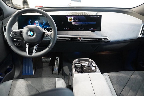 BMW iX 7 of 23
