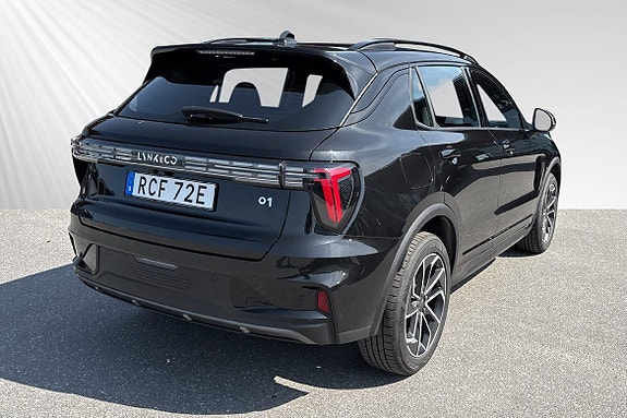 Lynk & Co 01 4 of 5