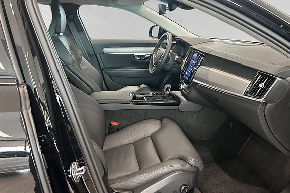 Volvo V90 10 of 15