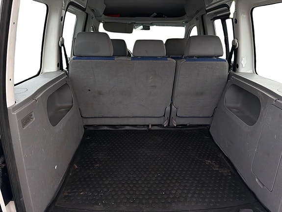 Volkswagen Caddy 11 of 19