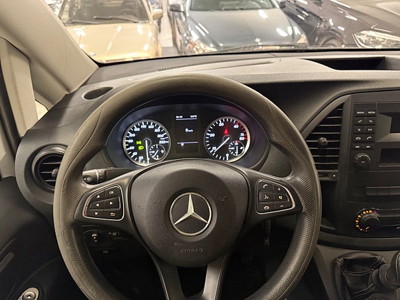 Mercedes-Benz Vito 111 15 of 25