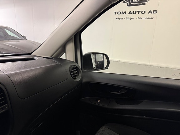 Mercedes-Benz Vito 111 20 of 25