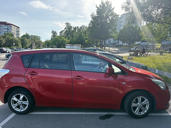 Toyota Verso 4 of 5