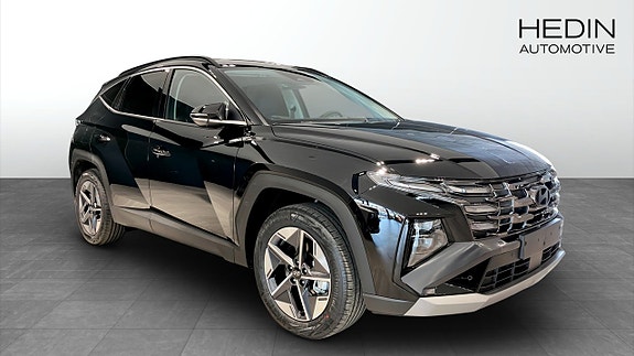 Hyundai Tucson 3 of 5