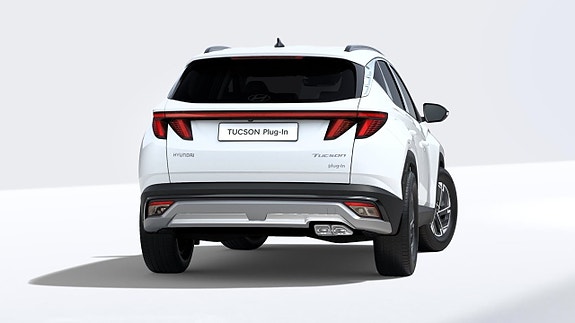 Hyundai Tucson 2 of 5