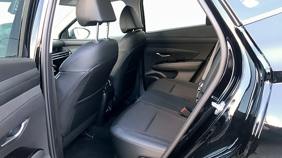 Hyundai Tucson 6 of 9