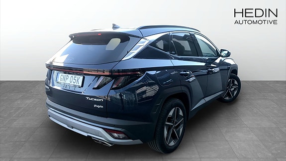 Hyundai Tucson 2 of 9