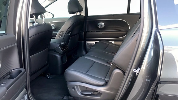 Hyundai Ioniq 9 6 of 9