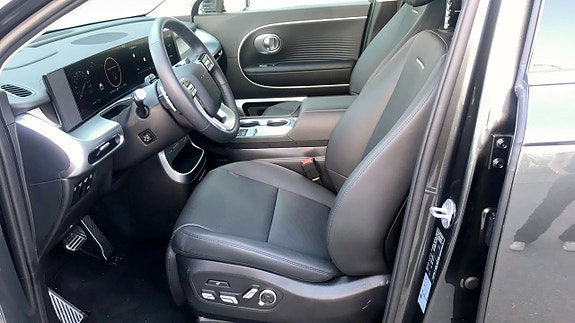 Hyundai Ioniq 9 5 of 9