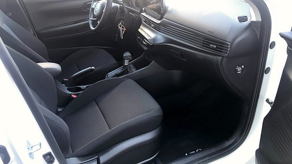 Hyundai i20 3 of 5
