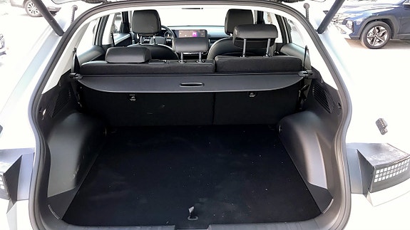 Hyundai Ioniq 5 7 of 9