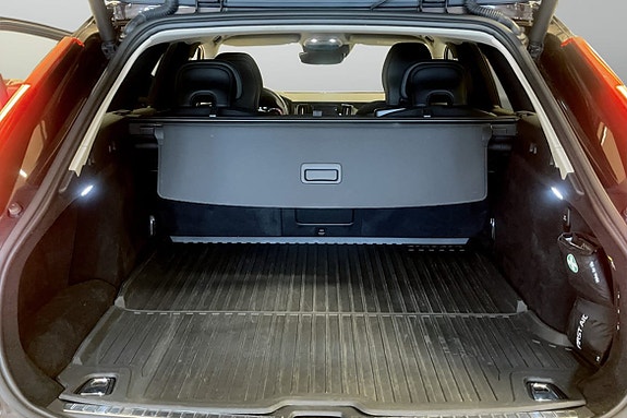 Volvo V90 10 of 11