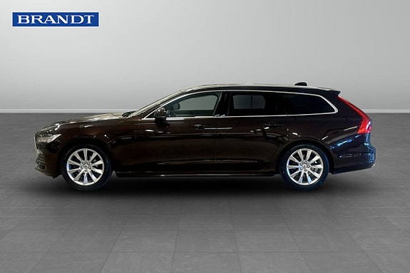 Volvo V90 3 of 5