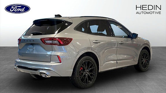 Ford Kuga 2 of 12