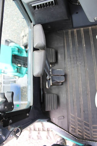 Minigrävare Kobelco SK25 SR 6E Tiltfäste 2 skopor 11 of 12