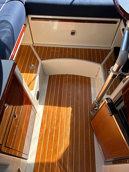 Höstpris! Aquador 23 HT -2009. Mercruiser 5,0 MPI -260 HK 6 of 12