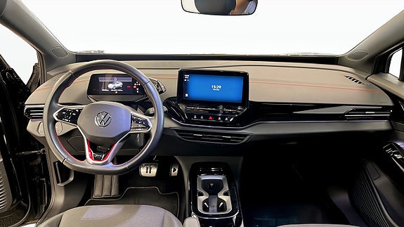 Volkswagen ID.4 GTX 10 of 14