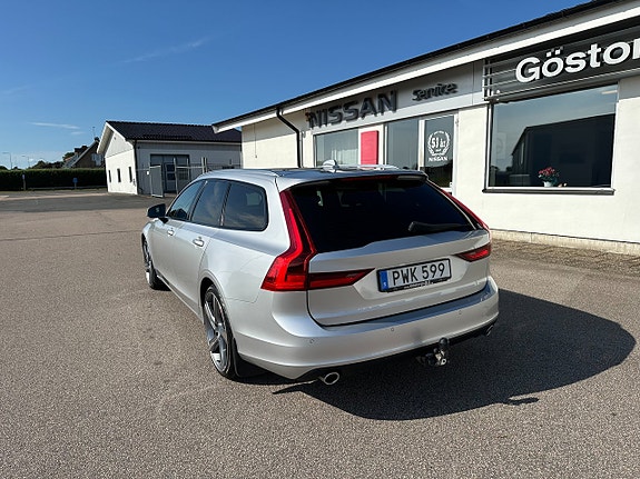 Volvo V90 4 of 5