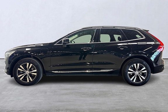 Volvo XC60 2 of 5