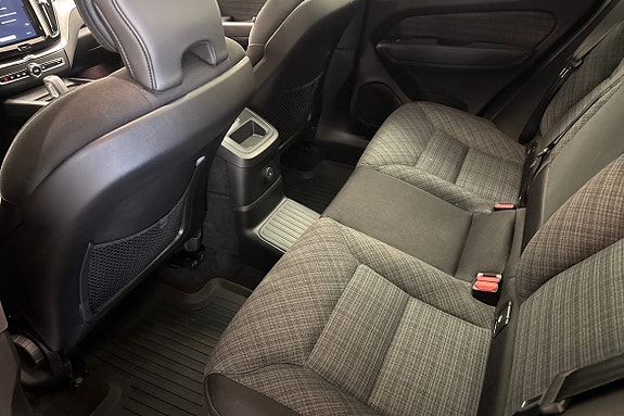 Volvo XC60 12 of 19