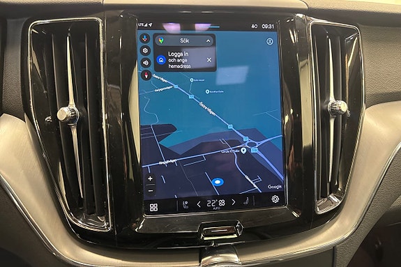 Volvo XC60 15 of 19