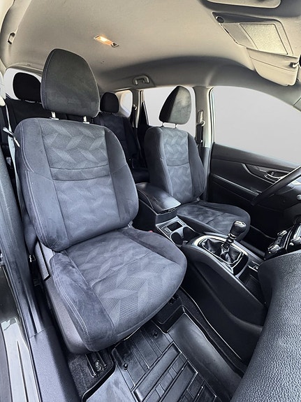 Nissan X-Trail 15 of 26
