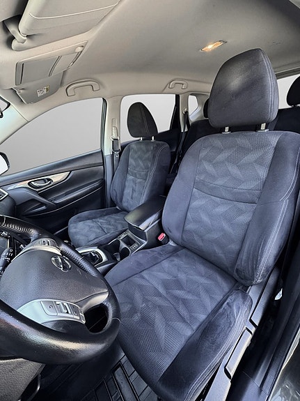 Nissan X-Trail 12 of 26