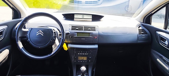 Citroen C4 5 of 5