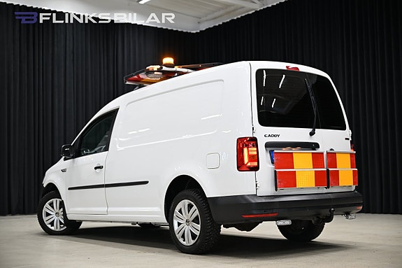 Volkswagen Caddy Maxi 4 of 5