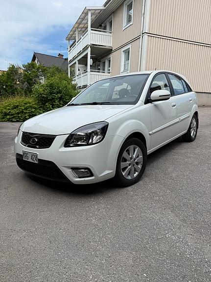Kia Rio 3 of 5