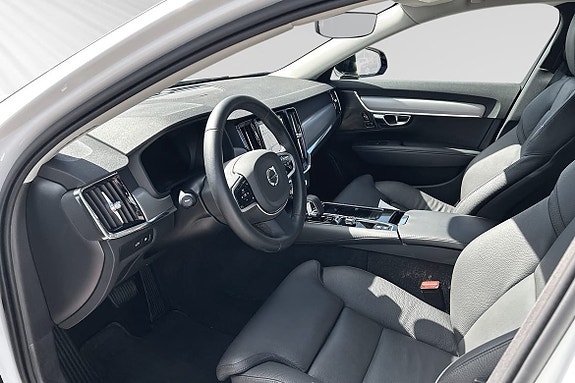 Volvo V90 8 of 13
