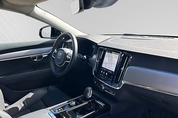 Volvo V90 11 of 13