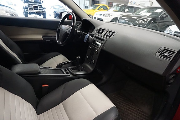 Volvo C30 9 of 16