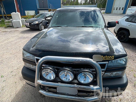 Pickup med skåp CHEVROLET SILVERADO 2 of 6