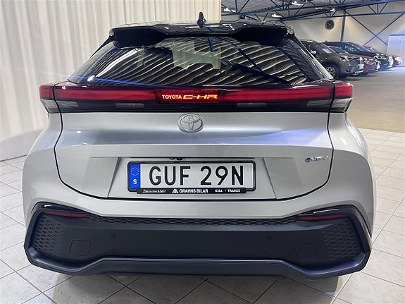 Toyota C-HR 24 of 24