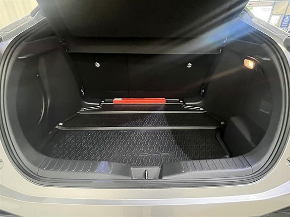 Toyota C-HR 19 of 24